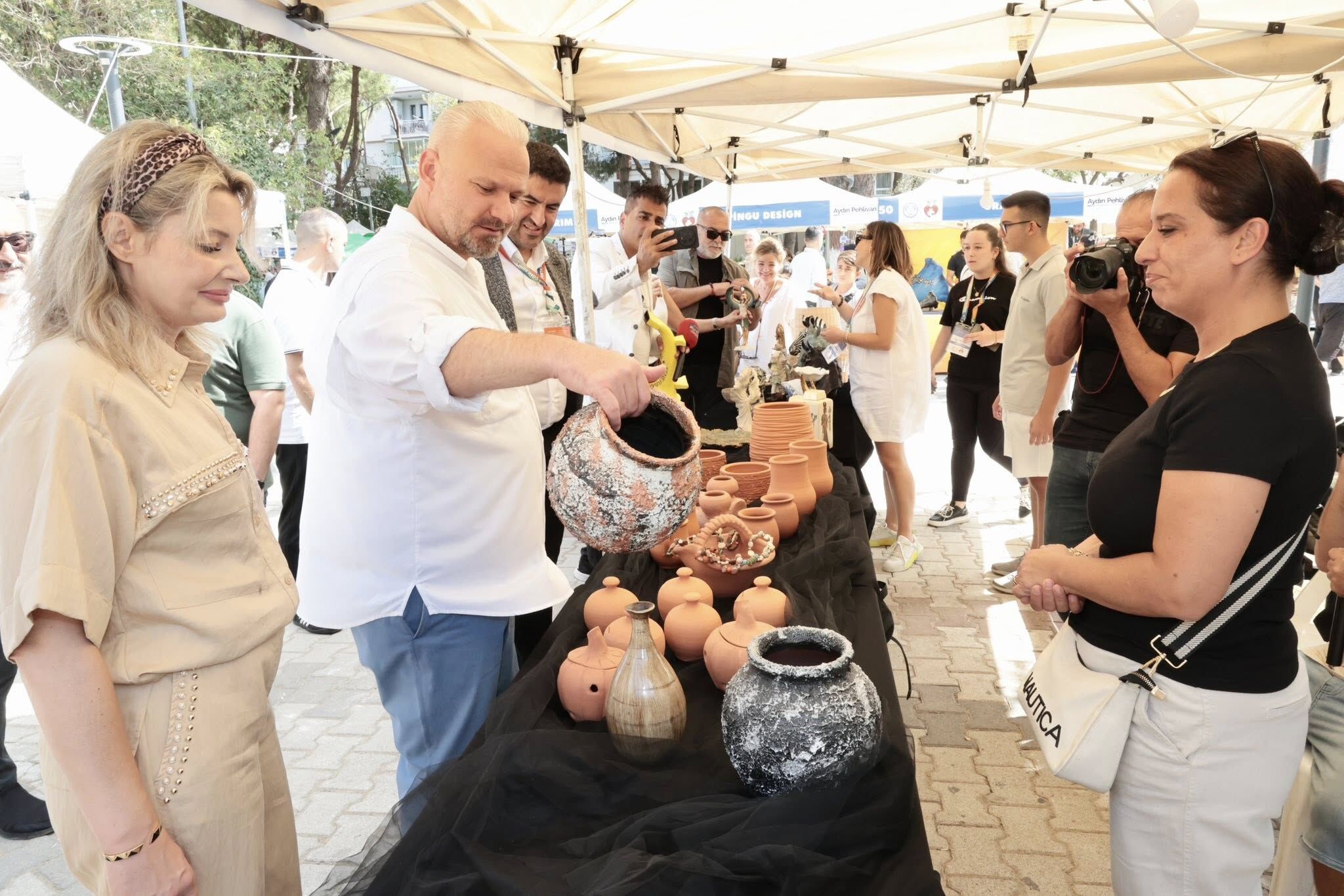 Menemen’de Festival Hazırlıkları Tamamlanıyor (1)-1
