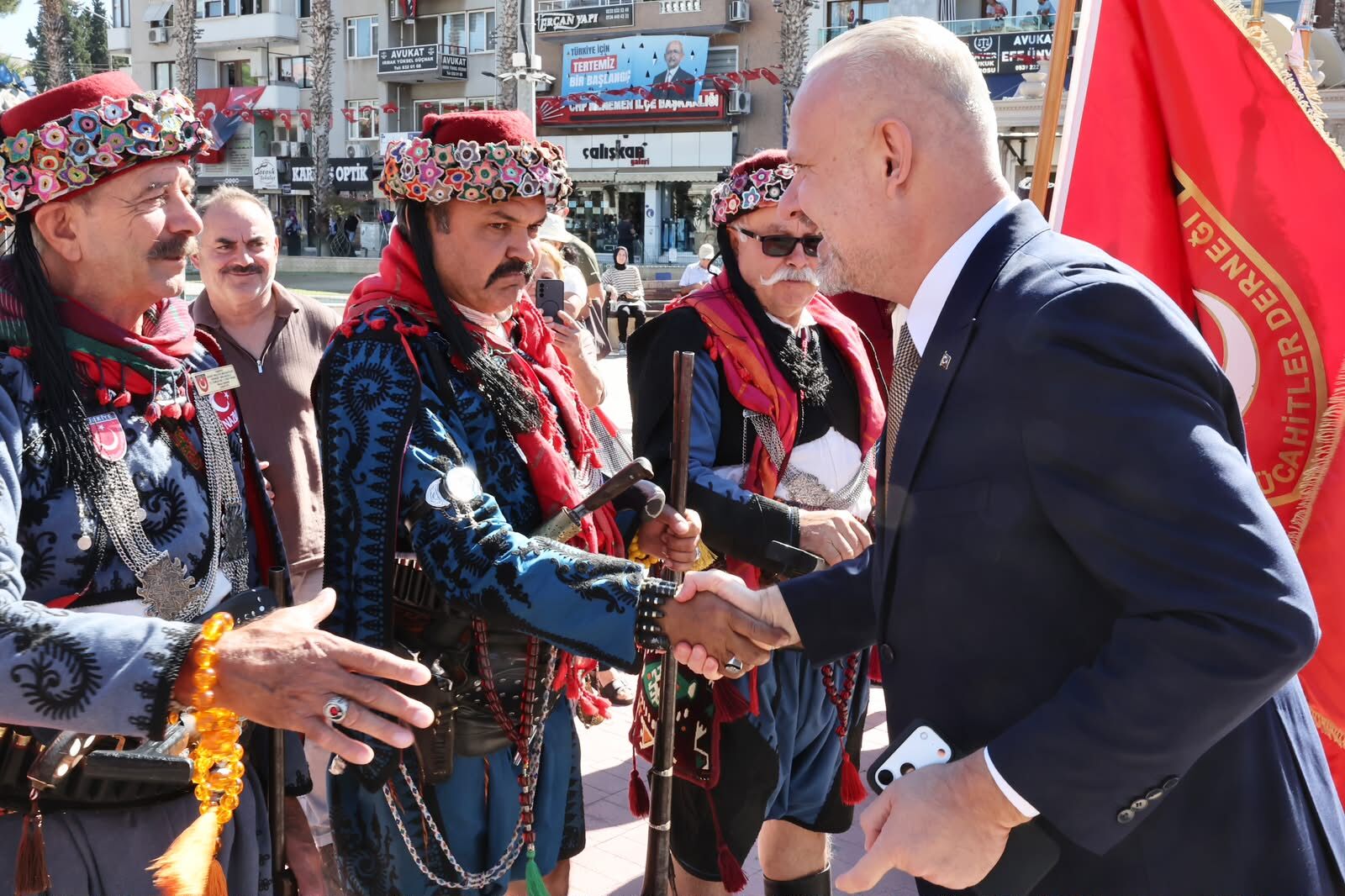 Menemen’in Kurtuluşunun 104. Yılı, Cumhuriyet Meydanı’ndaki Törenle Kutlandı (9)