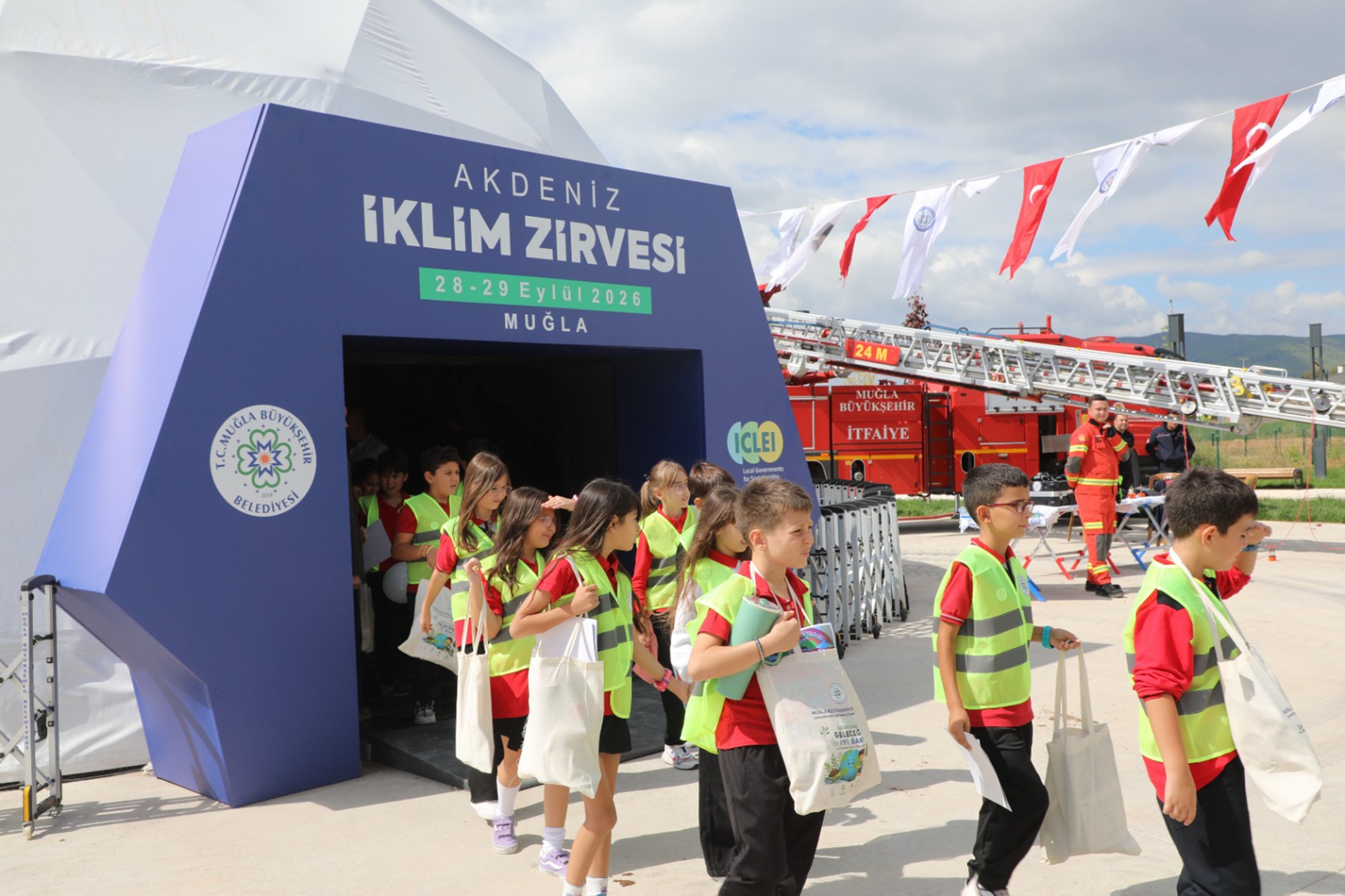 Muğla’da Öğrenciler Deniz Yaşamını 3D Deneyimle Keşfediyor (3)