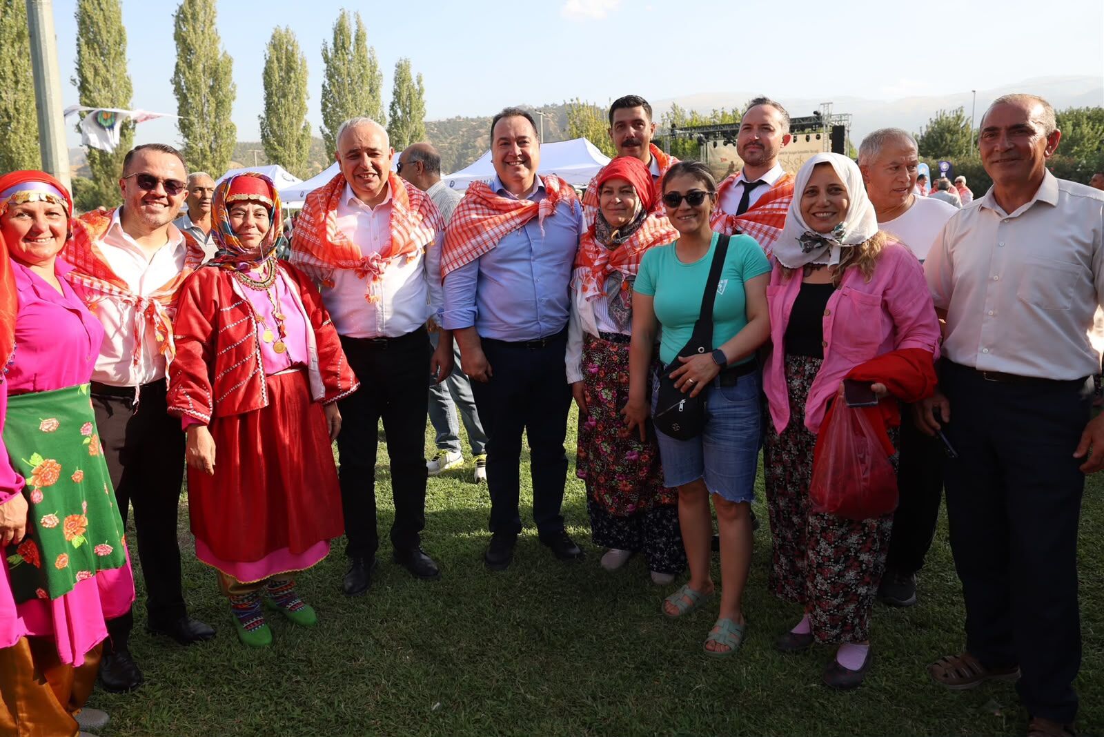 Salihli’de Yaşayan Selendililer Keşkek Ve Cirit Şenliği’nde Buluştu (16)