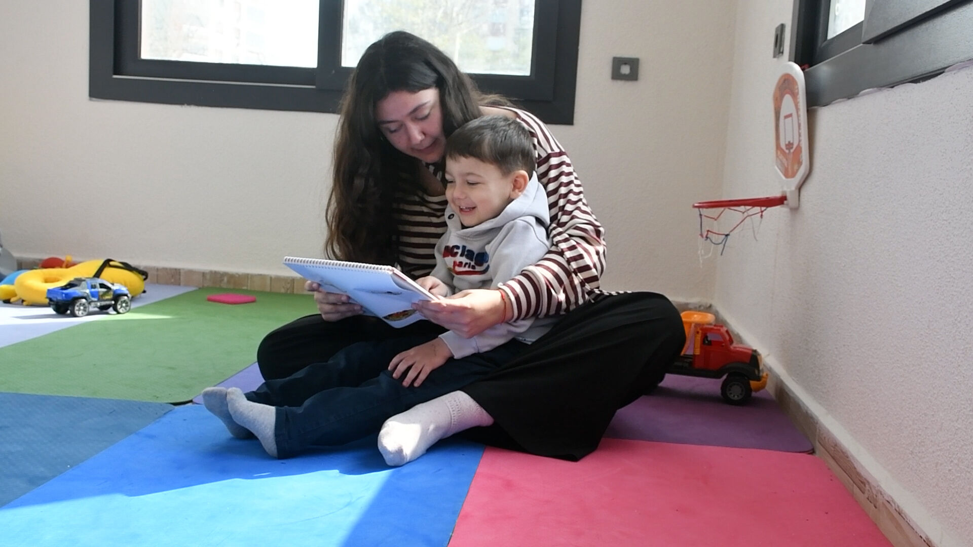 Torbalı’da ailelere büyük destek: Ücretsiz terapi
