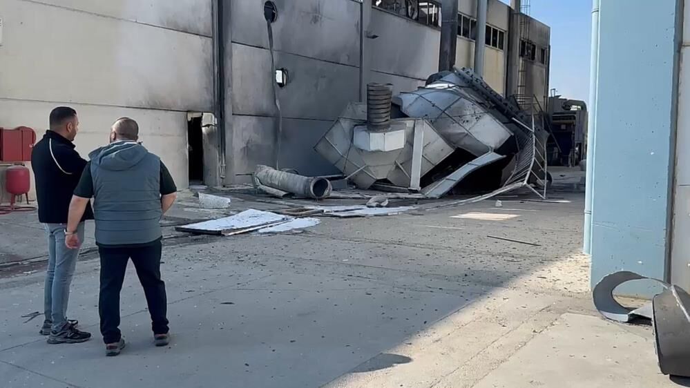 Torbalı’da fabrikada patlama: 3 yaralı!