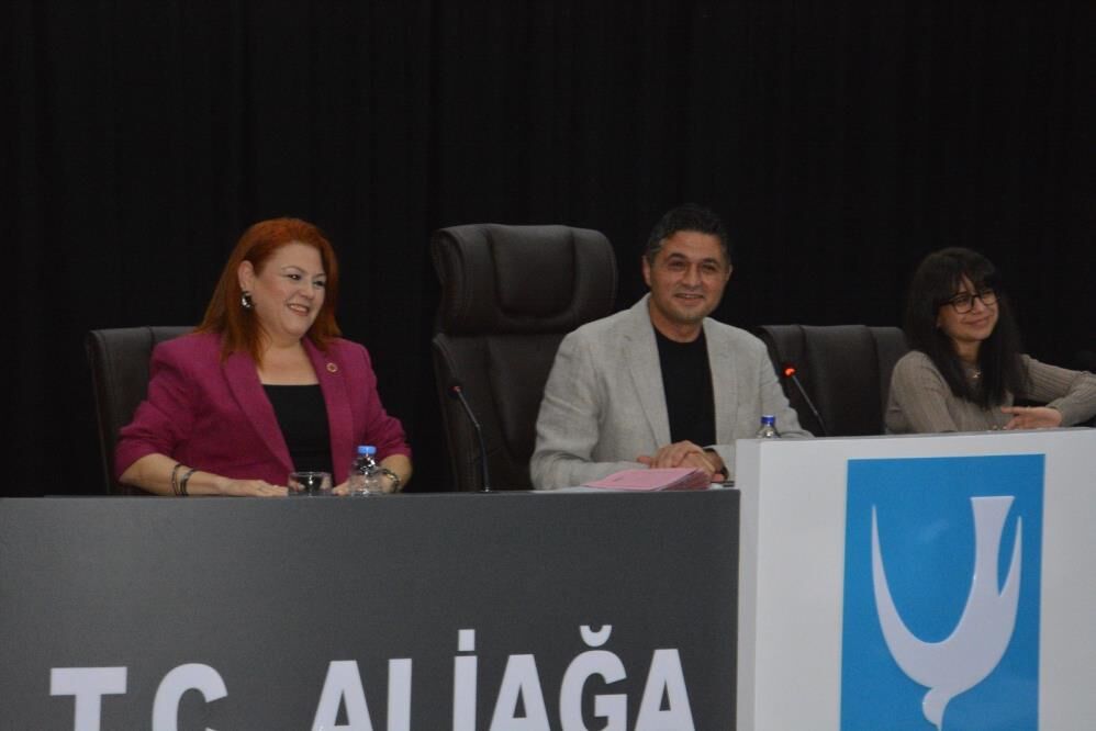Aliağa'da yeni teşkilat yapısı meclisten geçti!