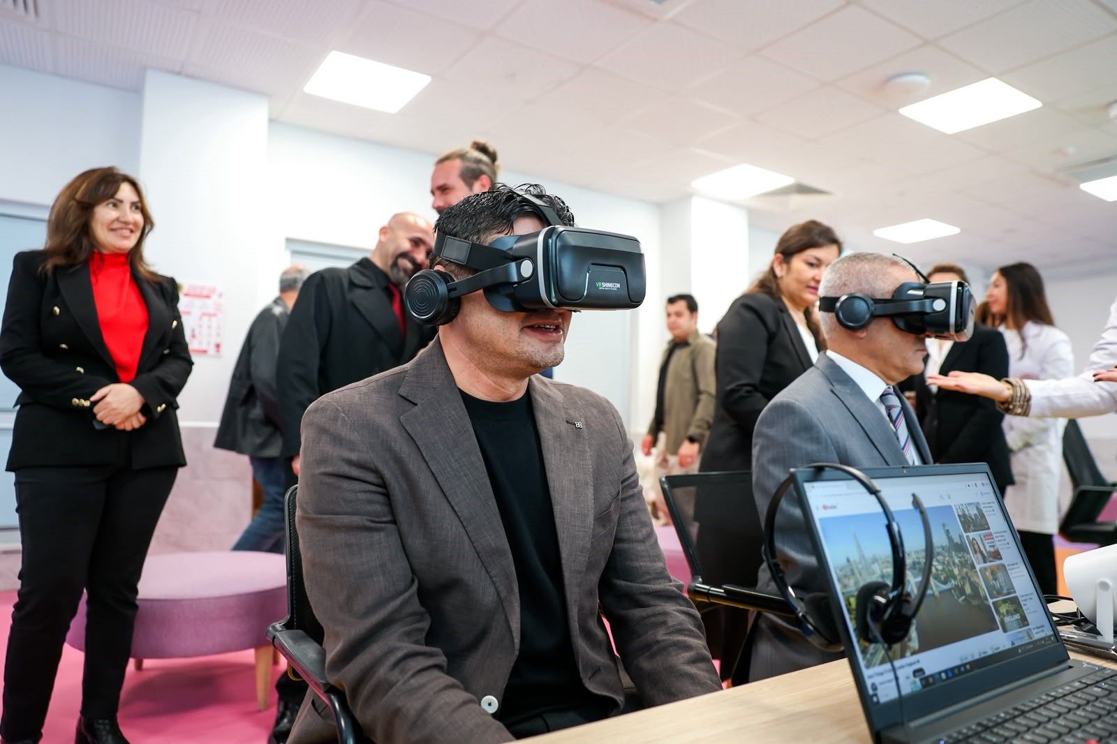 Aliağa'da Geleceğin Sınıf Laboratuvarı açıldı