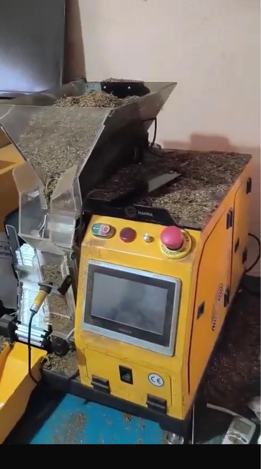 Aydın’da 138 Bin 800 Bandrolsüz Makaron Ele Geçirildi-1
