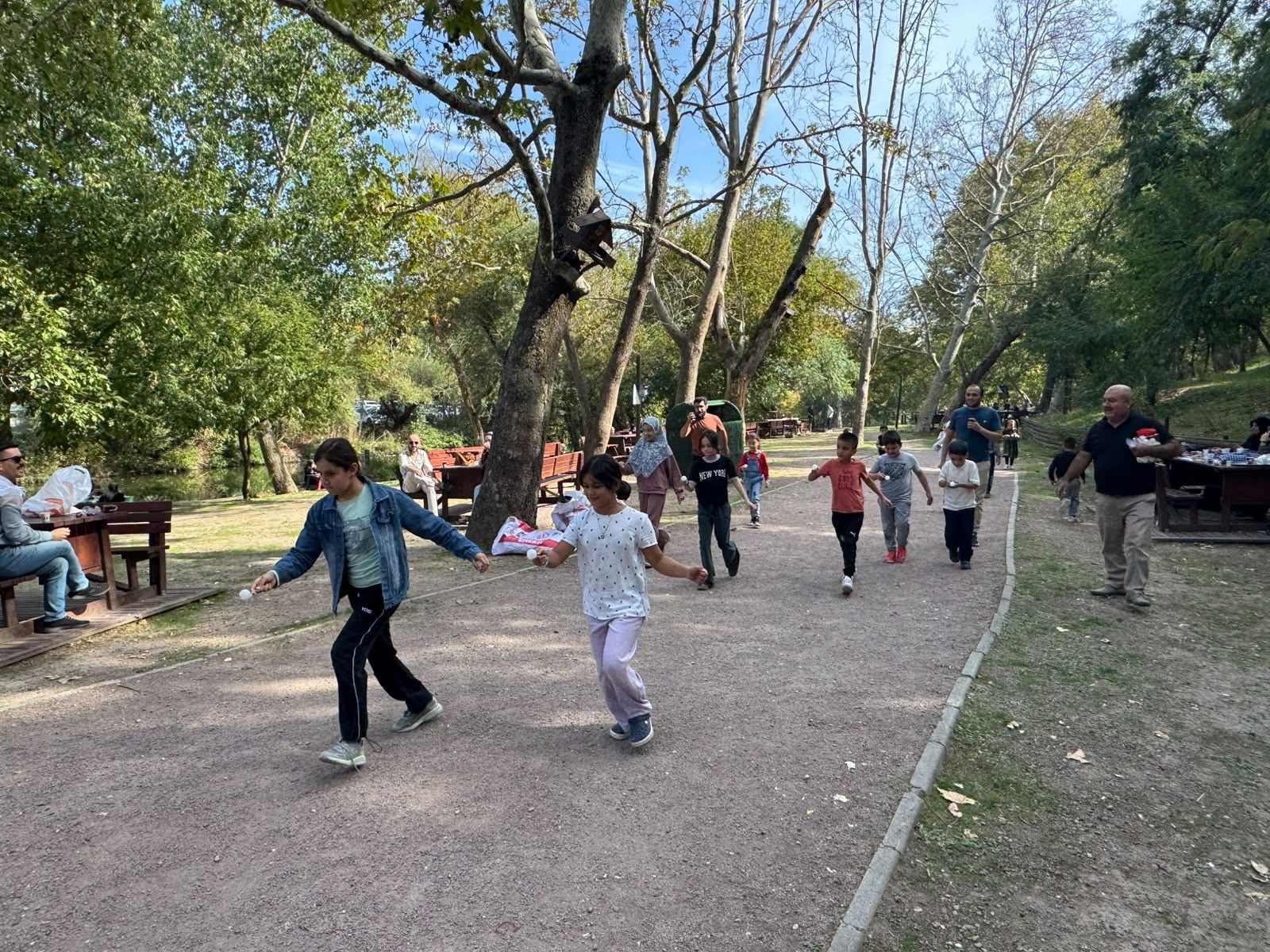 Balıkesir’de Din Görevlileri Aileleriyle Piknikte Buluştu