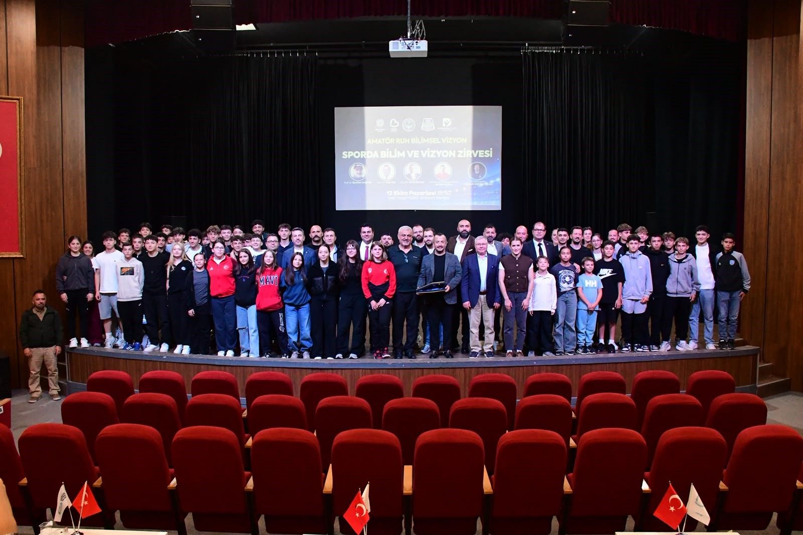 Balıkesir’de Sporun Bilimsel Yönü Masaya Yatırıldı (3)