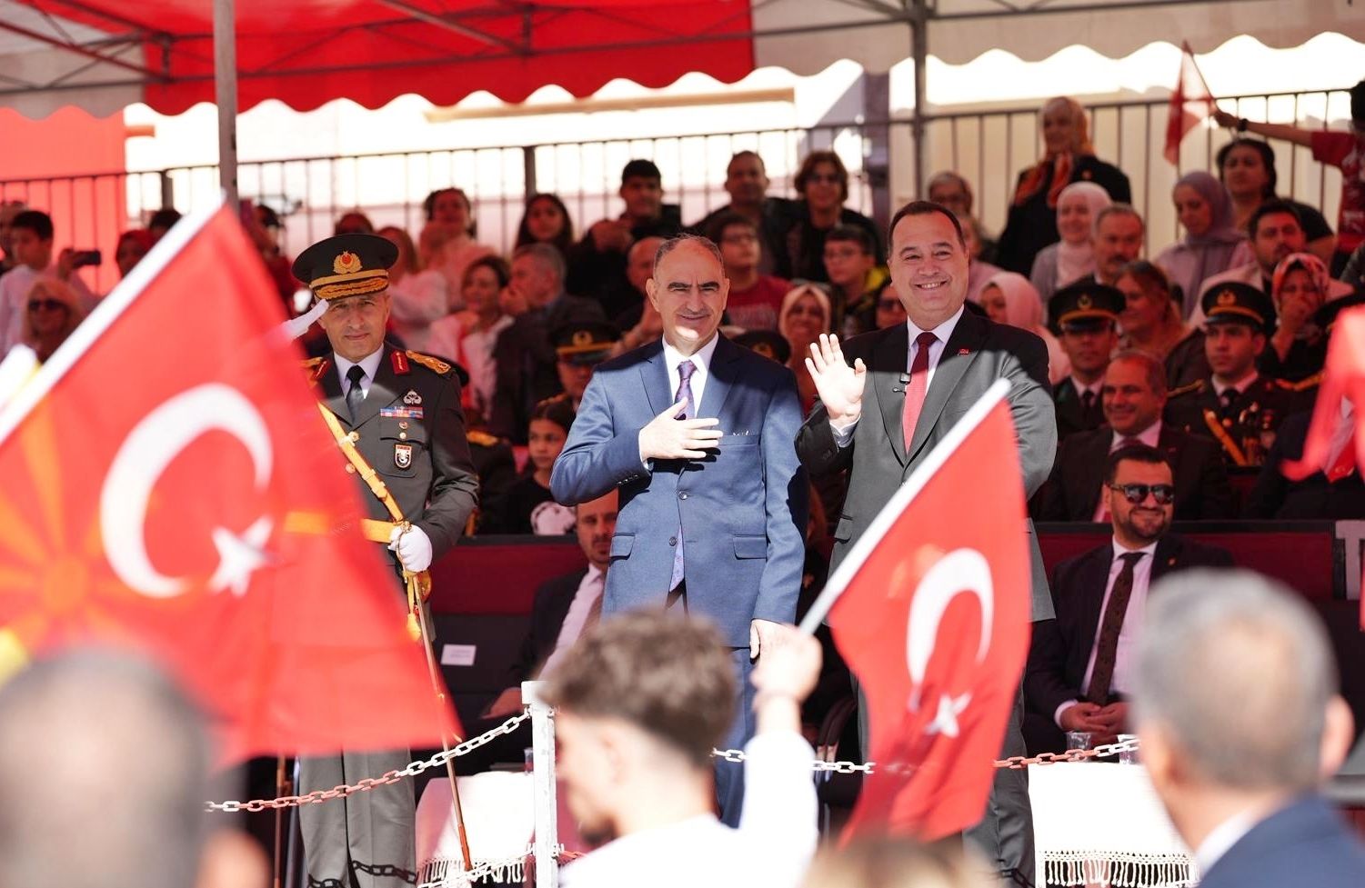 Başkan Dutlulu, “Cumhuriyet Çağdaş Bir Geleceğin Teminatıdır” (2)