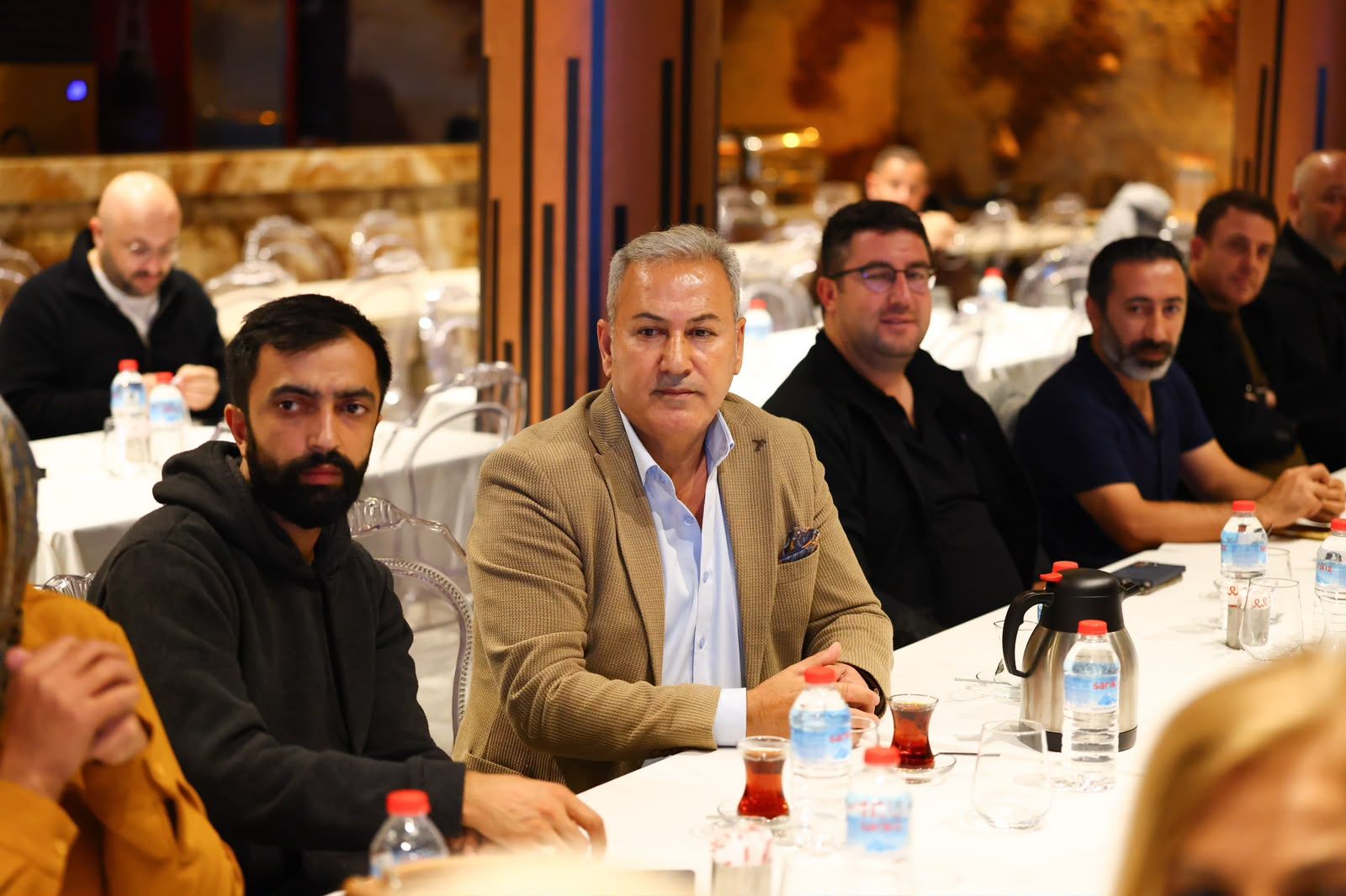 Başkan Dutlulu, Manisa Dostlar Meclisi’nde Vatandaşlarla Buluştu (5)