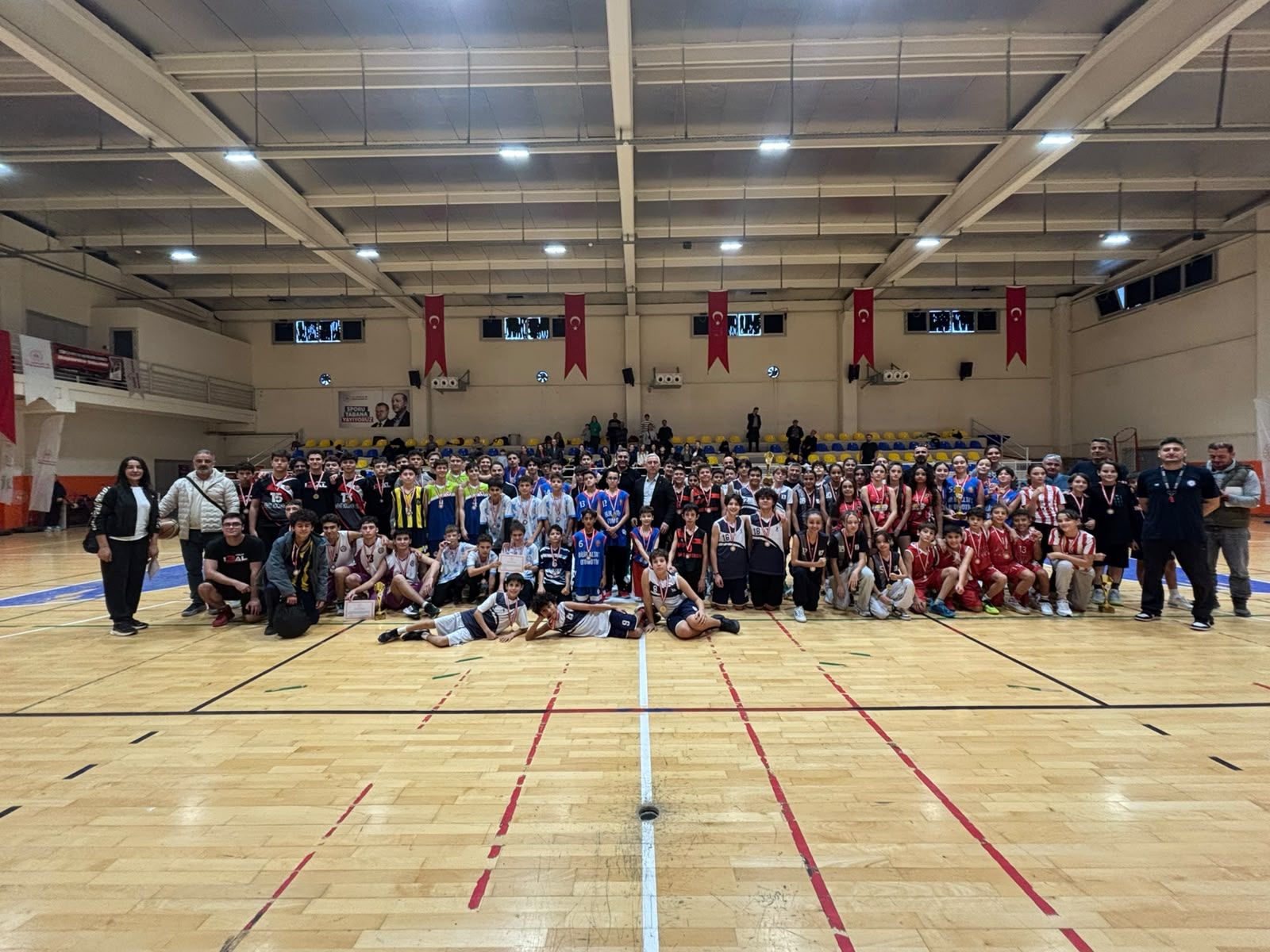 Basketbol Turnuvasi Foto 1