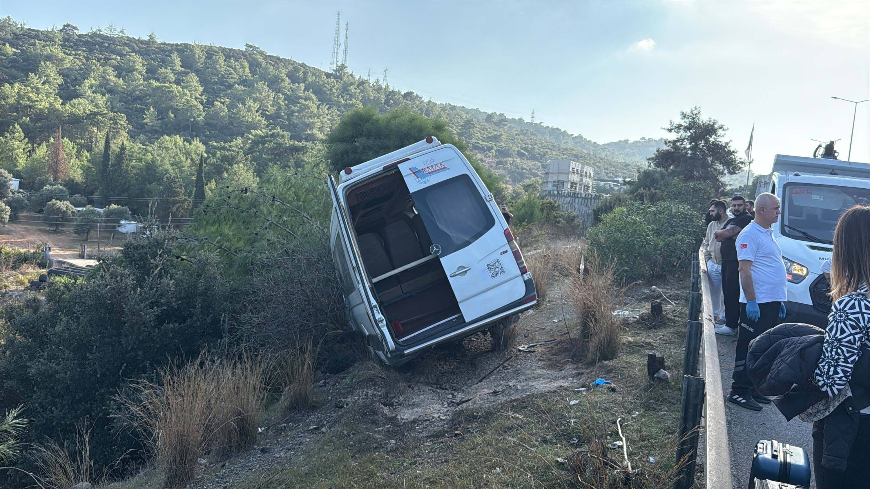Bodrum’da Makas Atan Sürücü Kazaya Neden Oldu (2)