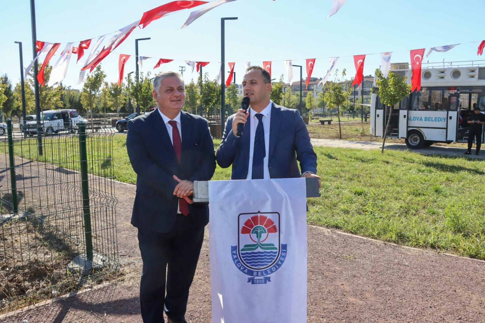 Bornova Belediye Başkanı Ömer Eşki, (5)-4