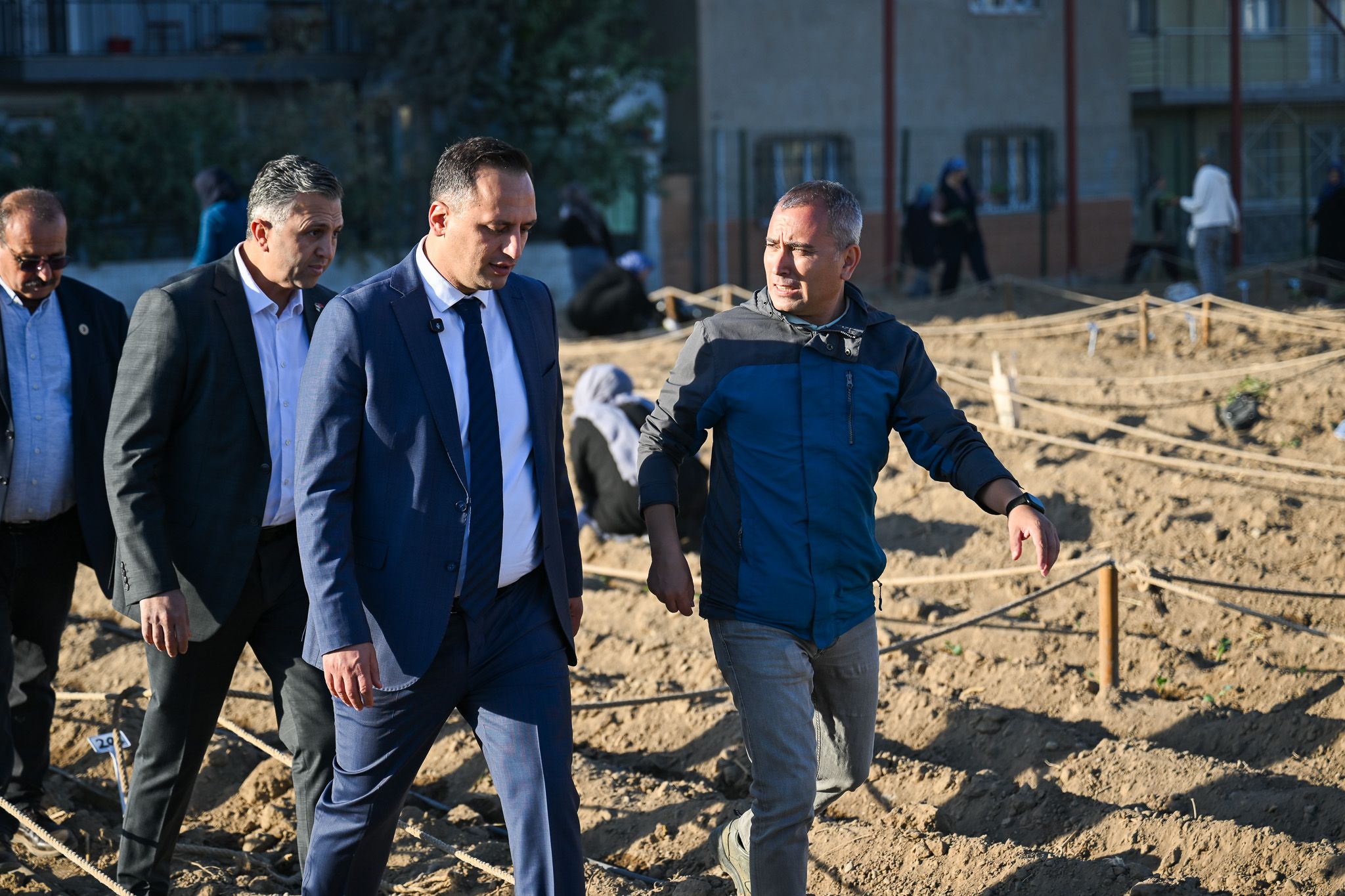 Bornova Belediyesi, Yağmur Suyu Hasadı Ve Güneş Rüzgar (6)