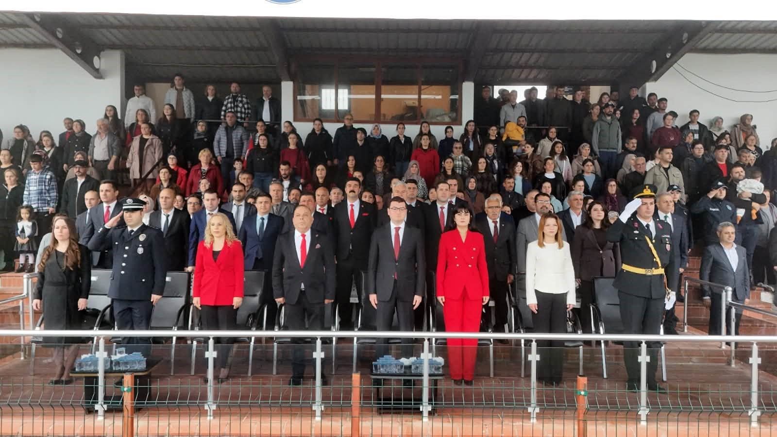Bozdoğan’da Cumhuriyet Coşkusu Kaymakam Sözen’den Fırsat Eşitliği Vurgusu (2)