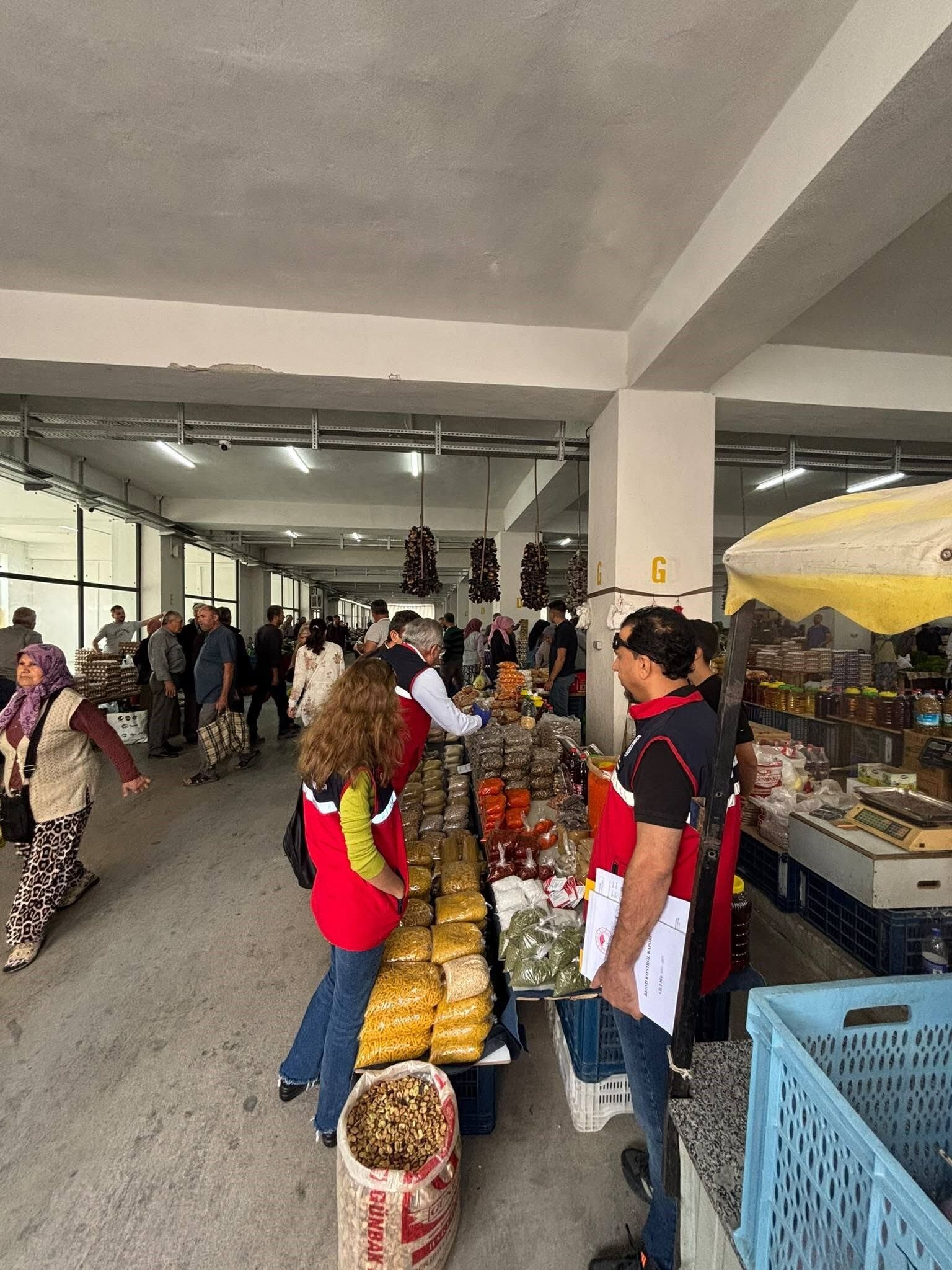 Buharkent'te Pazar Yerlerinde Gıda Denetimi (2)
