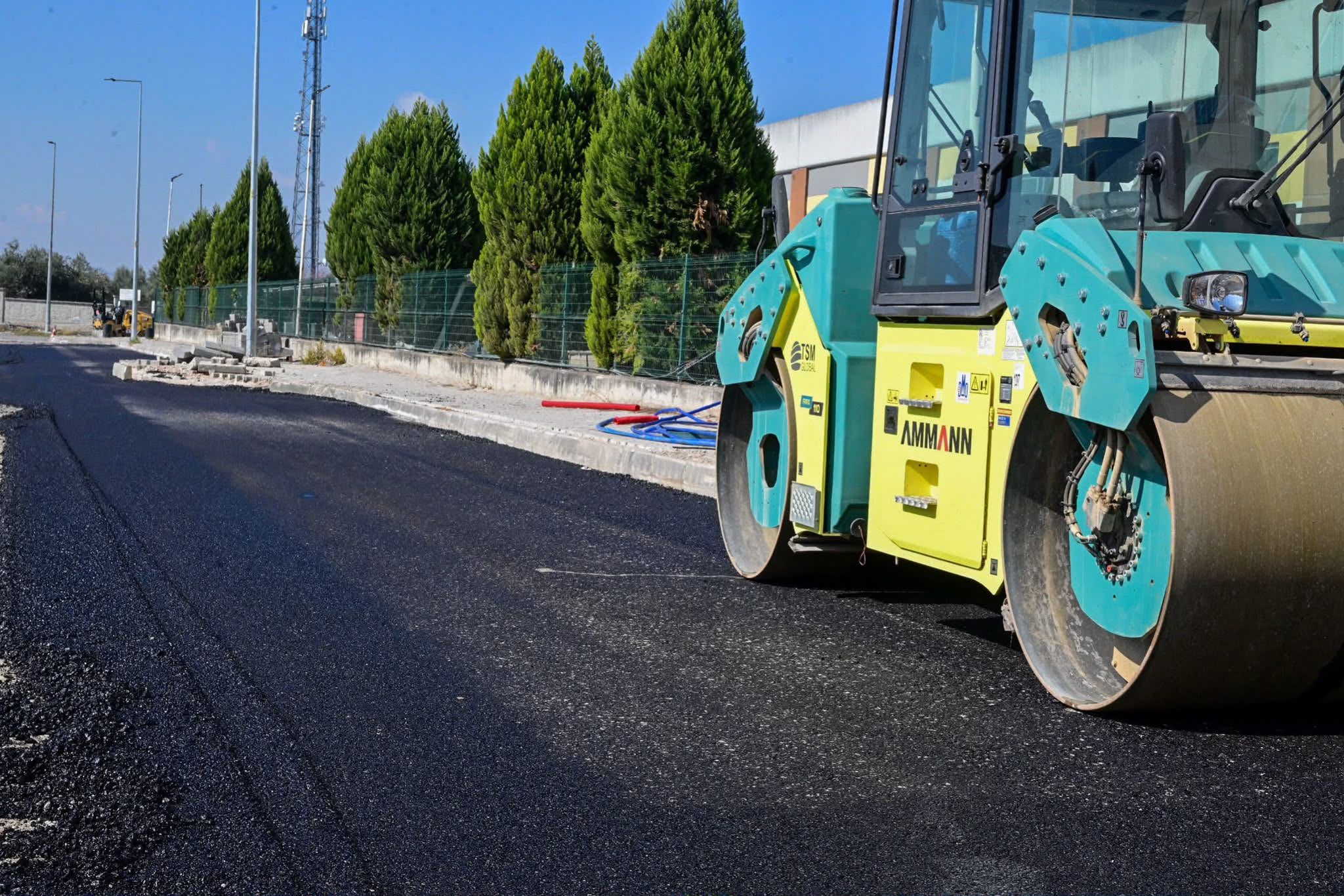 Büyükşehir Asfalt Çalışmalarına Devam Ediyor (5)