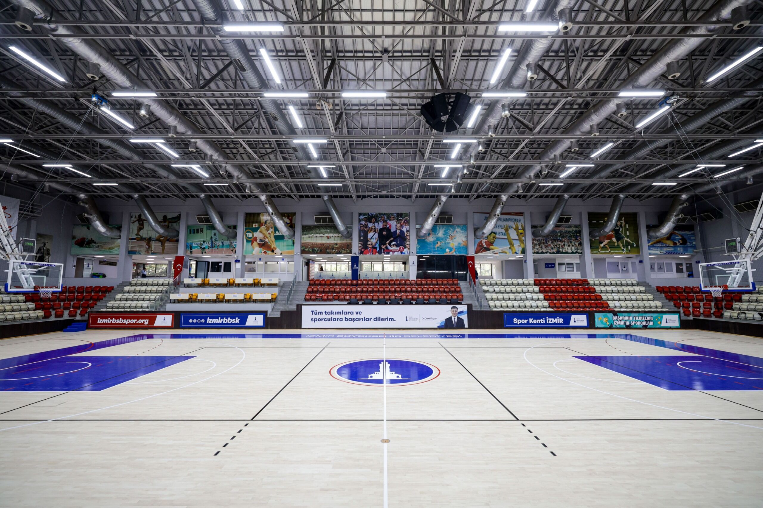 Celal Atik Spor Salonu’nda Kapsamlı Yenileme Çalışması Gerçekleştirdi (2)