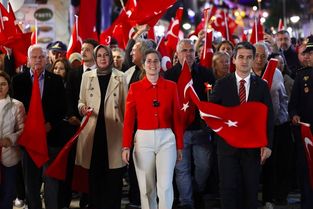 Cumhuriyetin 103. Yılı Çeşme’de Büyük Coşkuyla Kutlandıphoto 2026 10 29 21 59 57