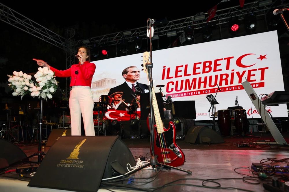 Cumhuriyetin 103. Yılı Çeşme’de Büyük Coşkuyla Kutlandıphoto 2026 10 29 22 18 17
