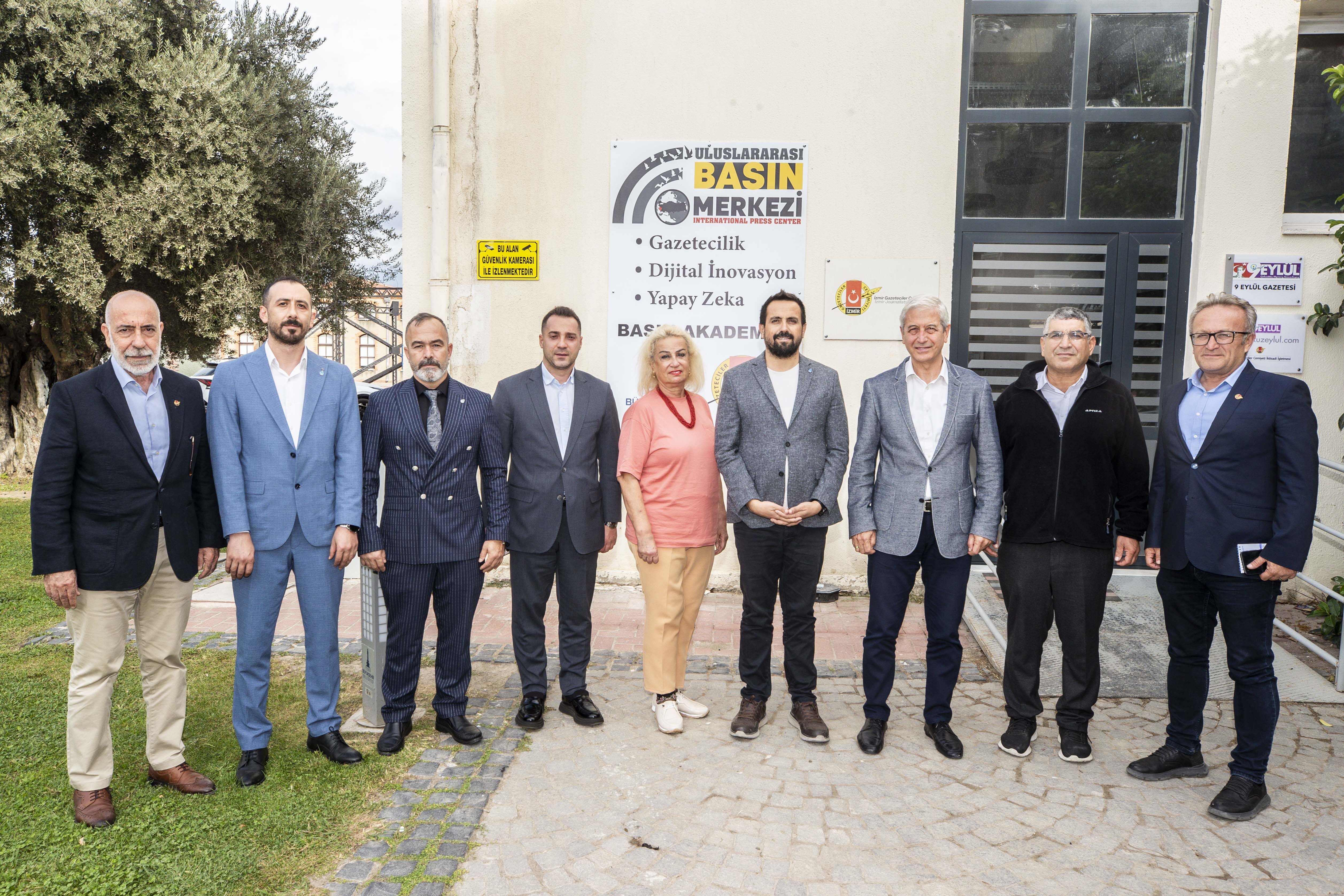 Deva Parti̇si̇ İzmi̇r İl Başkani Muhammet Yilmaz’dan İgc’ye Zi̇yaret (1)