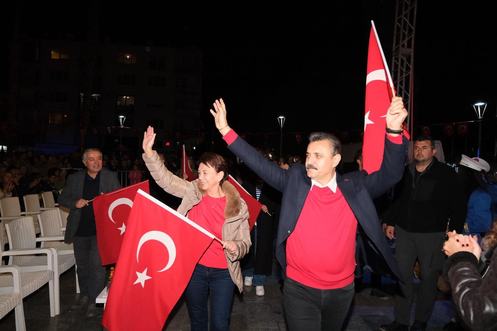 Dikili’de Cumhuriyet Coşkusu Iki Gün Sürdü (1)