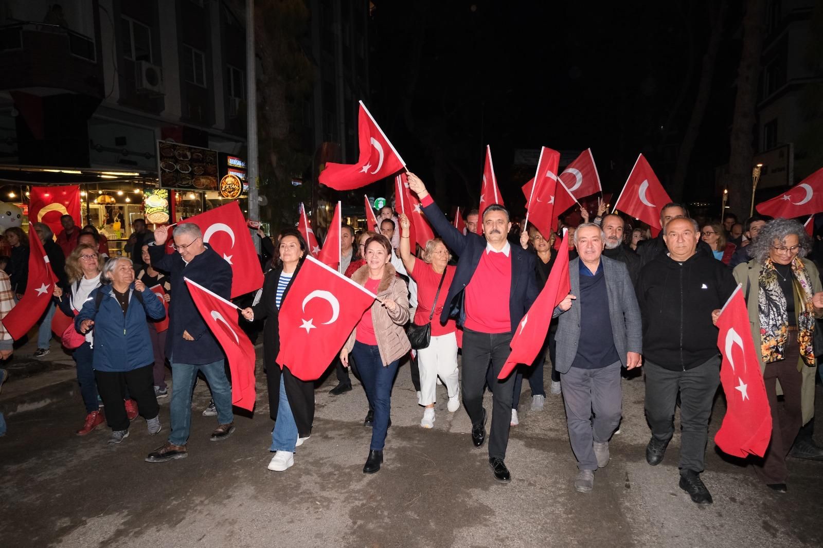 Dikili’de Cumhuriyet Coşkusu Iki Gün Sürdü (6)