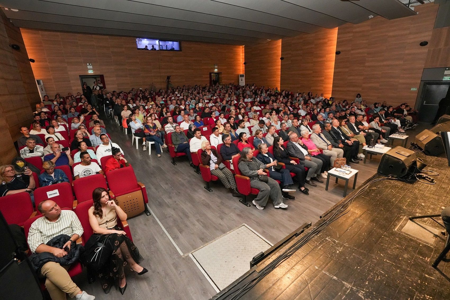 Gaziemir’de Kültür Sanat Sezonu Metropol Orkestrası Konseriyle Açıldı (5)