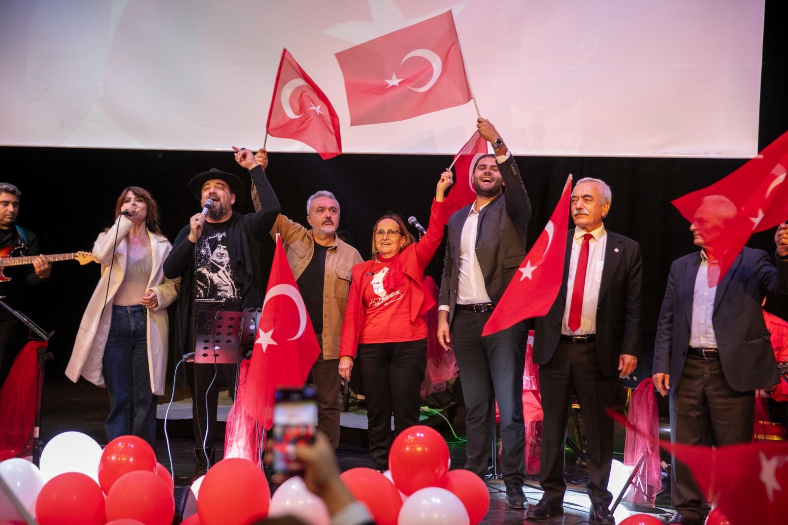 Güzelbahçe’de Cumhuriyet’in