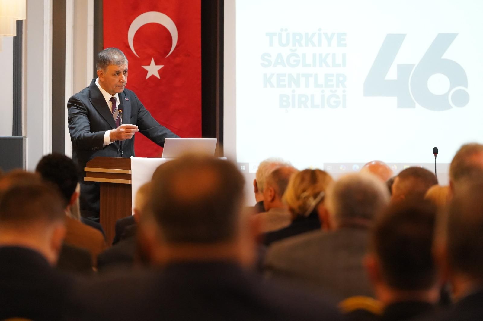 İzmir Büyükşehir Belediye Başkanı Cemil Tugay, (2)-1
