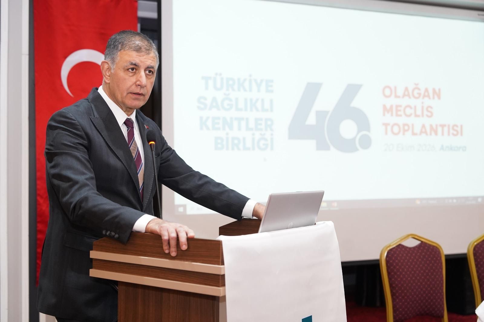 İzmir Büyükşehir Belediye Başkanı Cemil Tugay, (3)-1