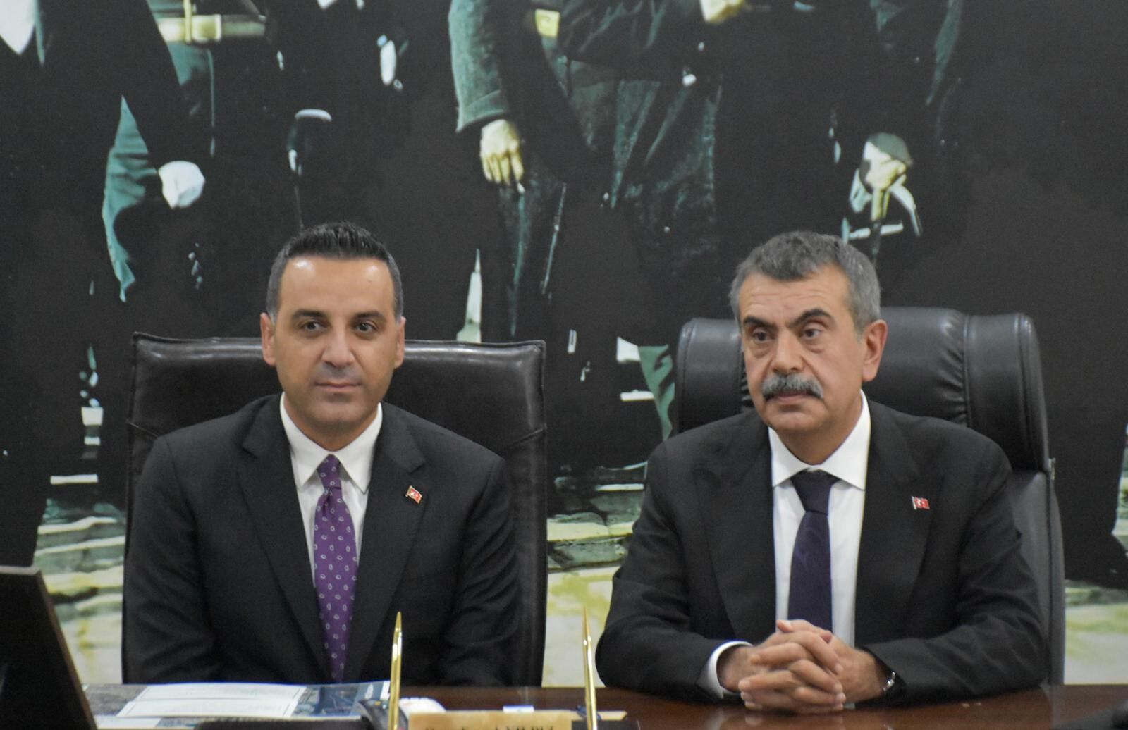 İzmir’de Gençlerin Iklim Projelerini Inceleyen Milli Eğitim Bakanı Yusuf Tekin, Eğitimde Çevre Bilincinin Önemini Vurguladı (2)