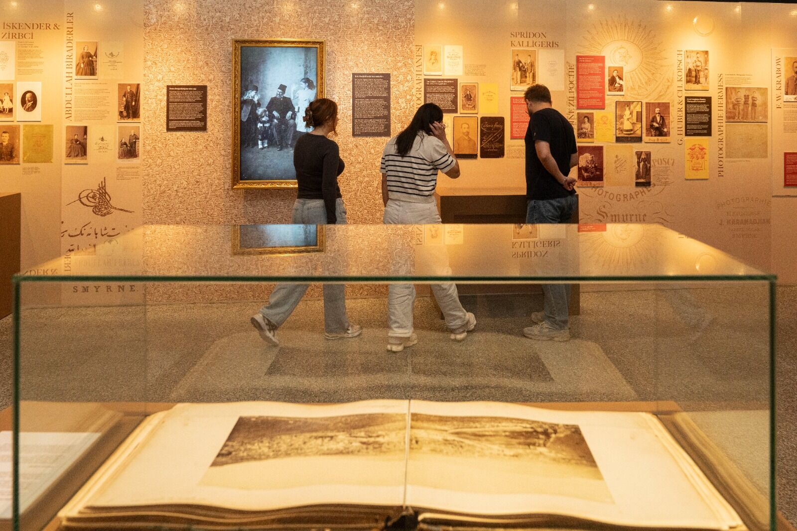 İzmir’in Fotoğrafçılık Geçmişi Mercek Altında (4)