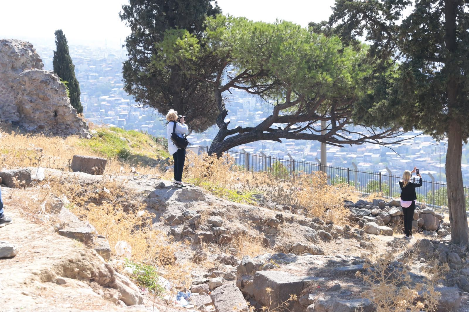 İzmirliler Kültürel Miras Gezileriyle Konak’ı Keşfediyor (3)