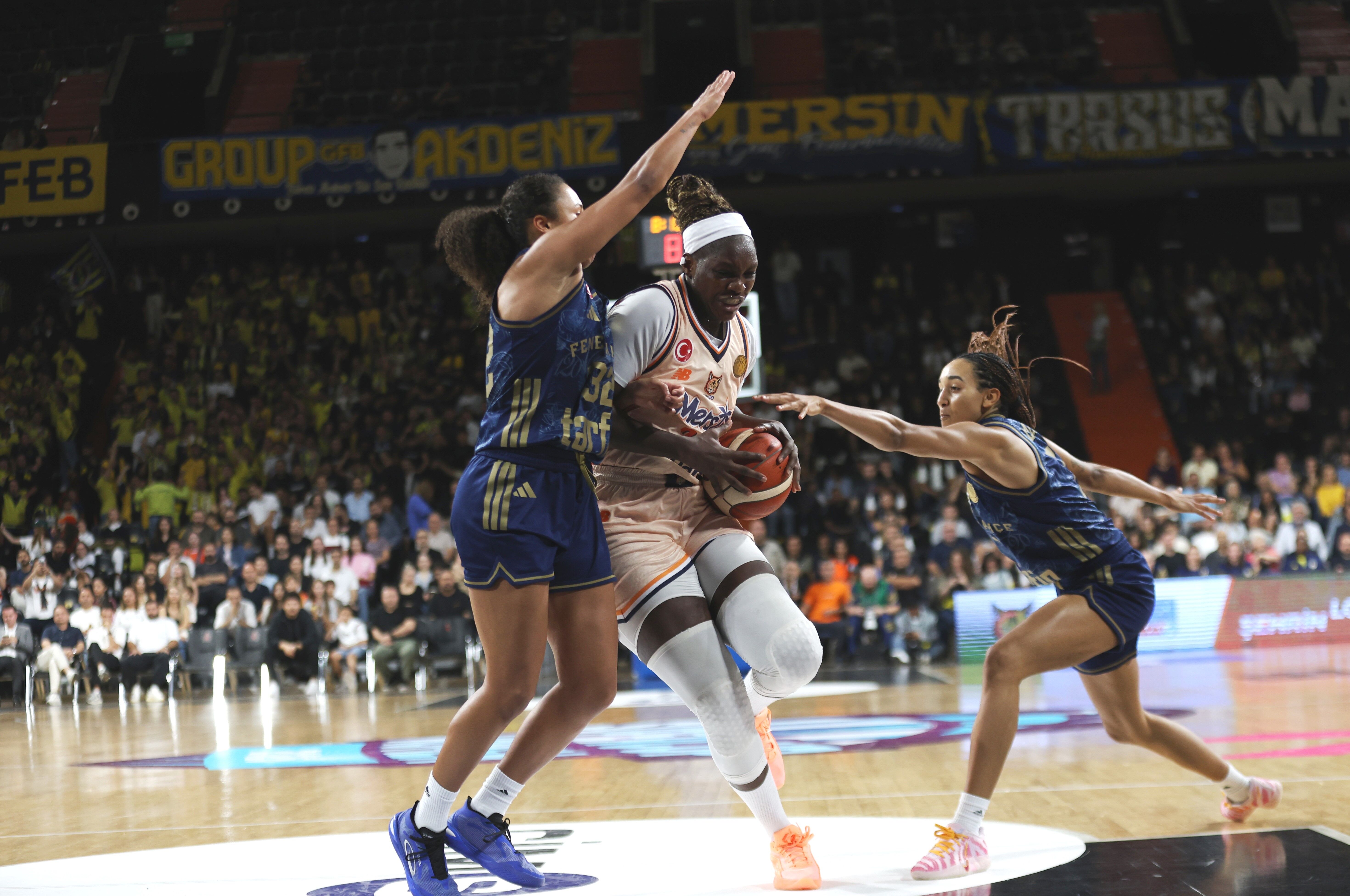 Kadınlar Süper Kupası Fenerbahçe’nin (2)