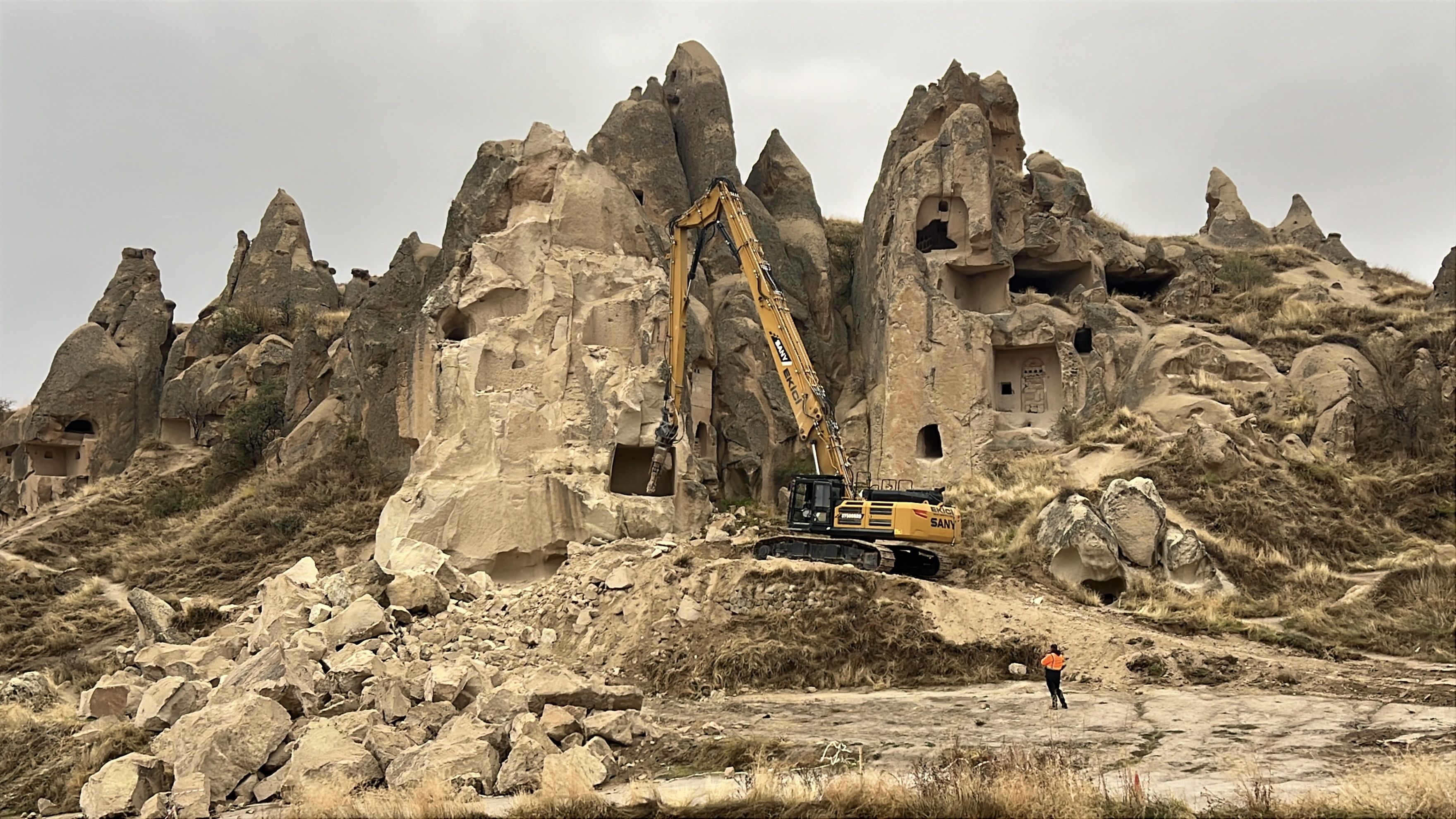 Kapadokya'daki Kaya Faciasında 5 Bilirkişi Görevlendirildi (4)
