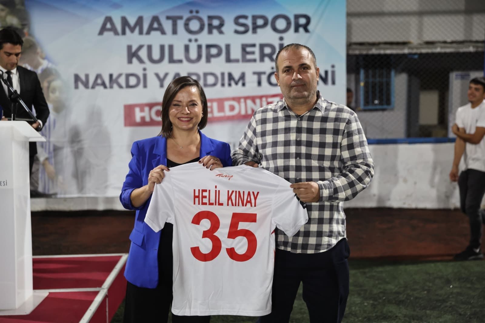 Karabağlar'da Amatör Spor Kulüplerine Destek (11)