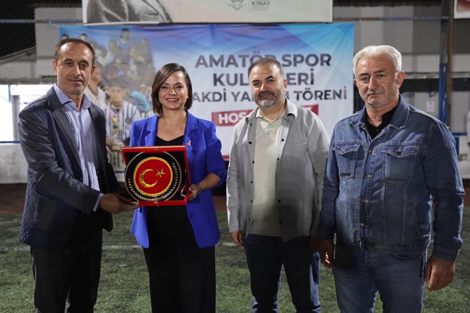 Karabağlar'da Amatör Spor Kulüplerine Destek (8)
