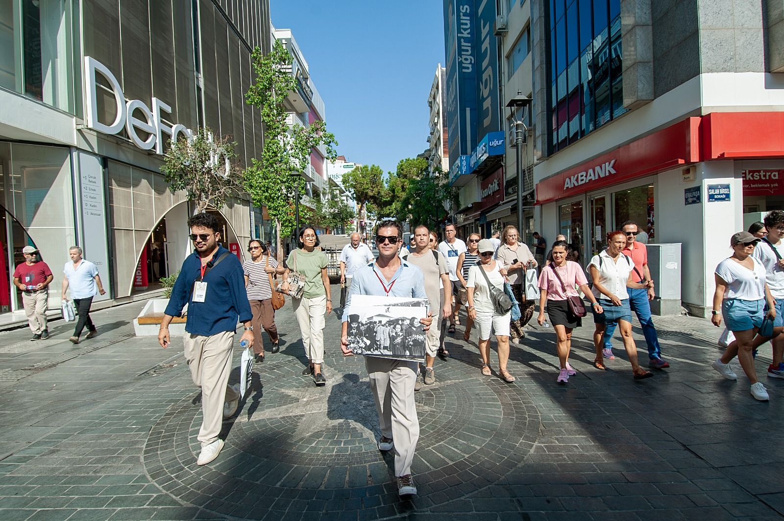 Karşıyaka Belediyesi, ‘Atatürk’ün Adımlarıyla Karşıyaka’ (8)