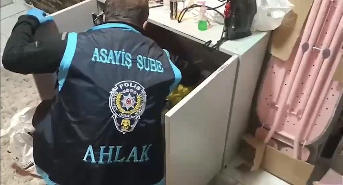 Kayseri’de Masaj Salonlarına Fuhuş Operasyonu,