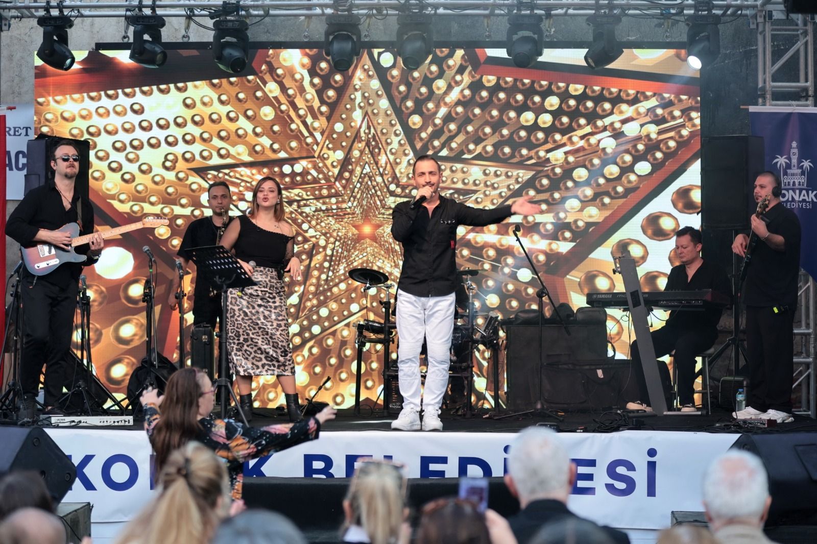 Kemeraltı Festivali Esnafın Yüzünü Güldürdü (8)