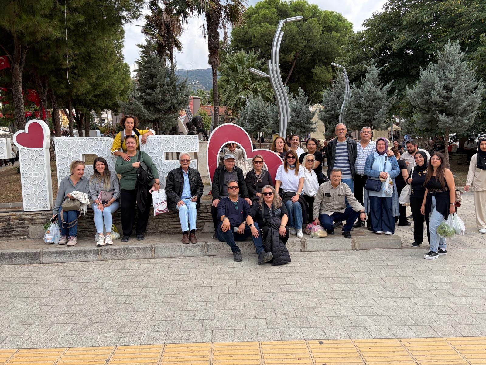 Konak Belediyesi’nden Gaziler Ve Şehit Ailelerine Anlamlı Gezi (2)