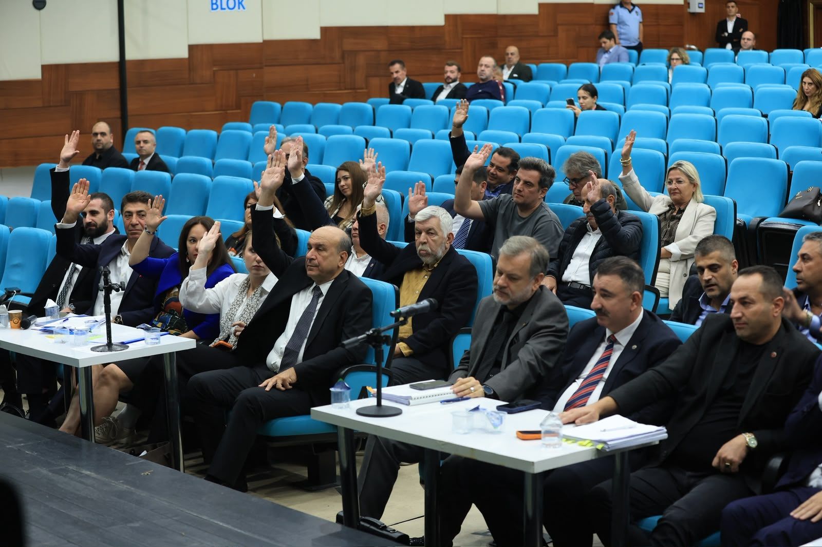 Konak Belediyesinin 2027 Bütçesi Onaylandı (4)