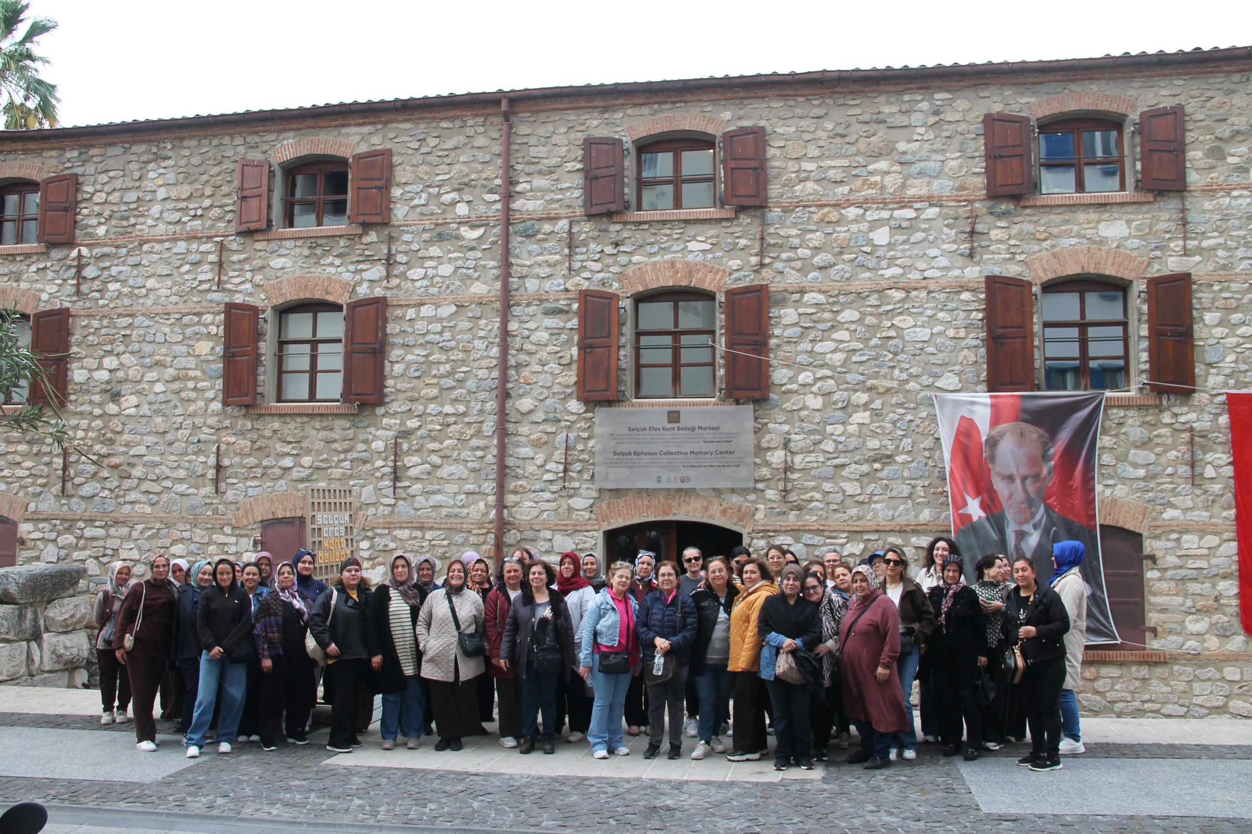 Mani̇sali Kadinlar Efes Selçuk’un Tari̇hi̇ Ve Kültürel Mi̇rasini Keşfetti̇ (5)