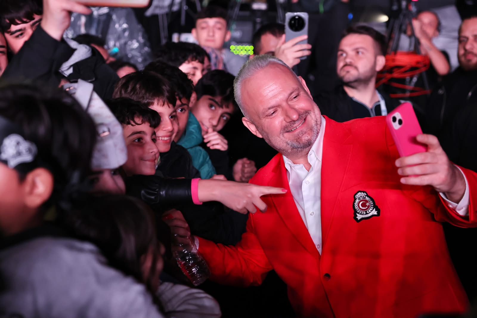 Menemen’de Cumhuriyet coşkusu: On binler meydanda!