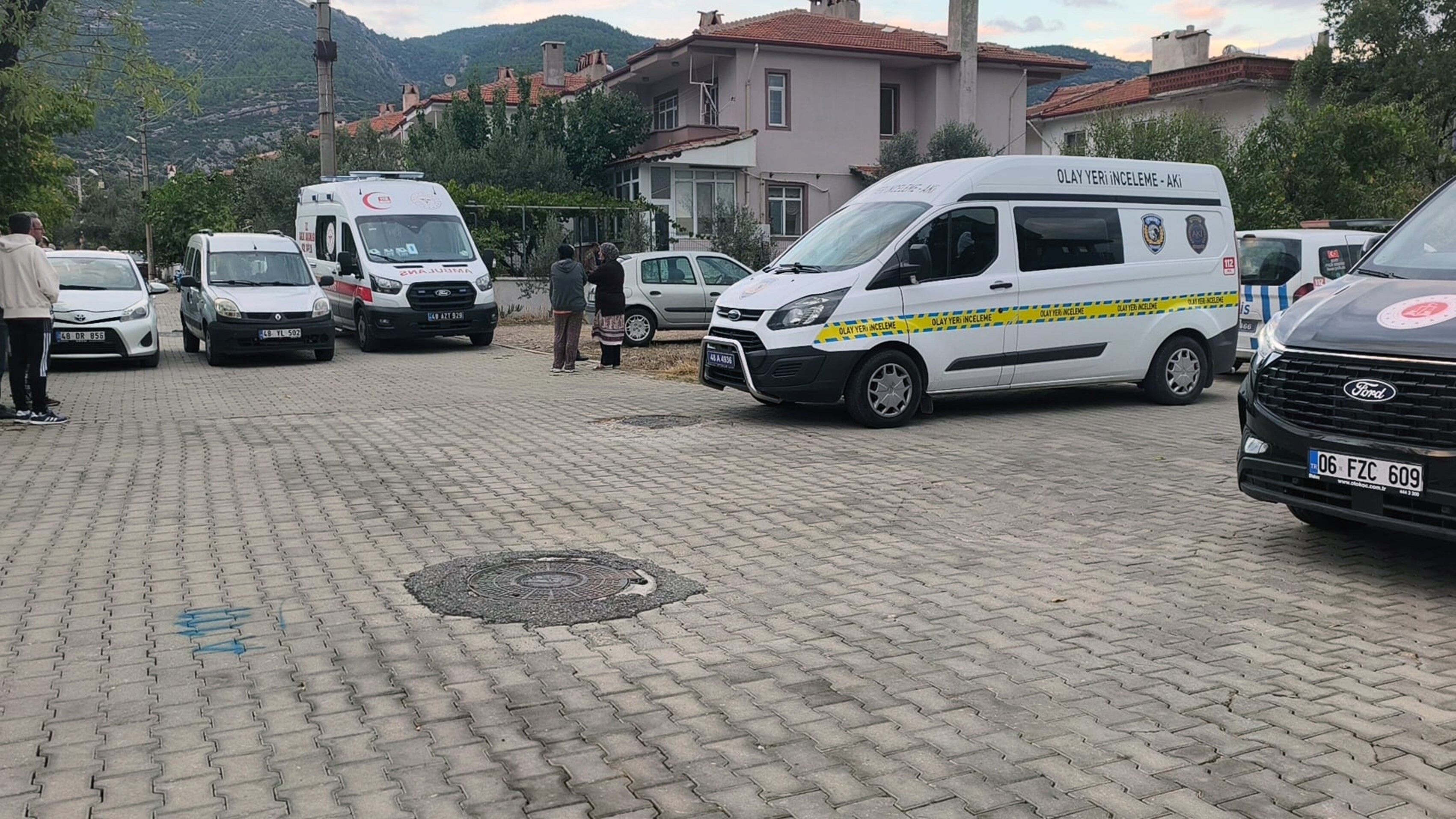 Muğla’nın Menteşe Ilçesinde 78 Yaşlarındaki Aysel Demir, Evinin Banyosunda Hareketsiz Halde Bulundu.