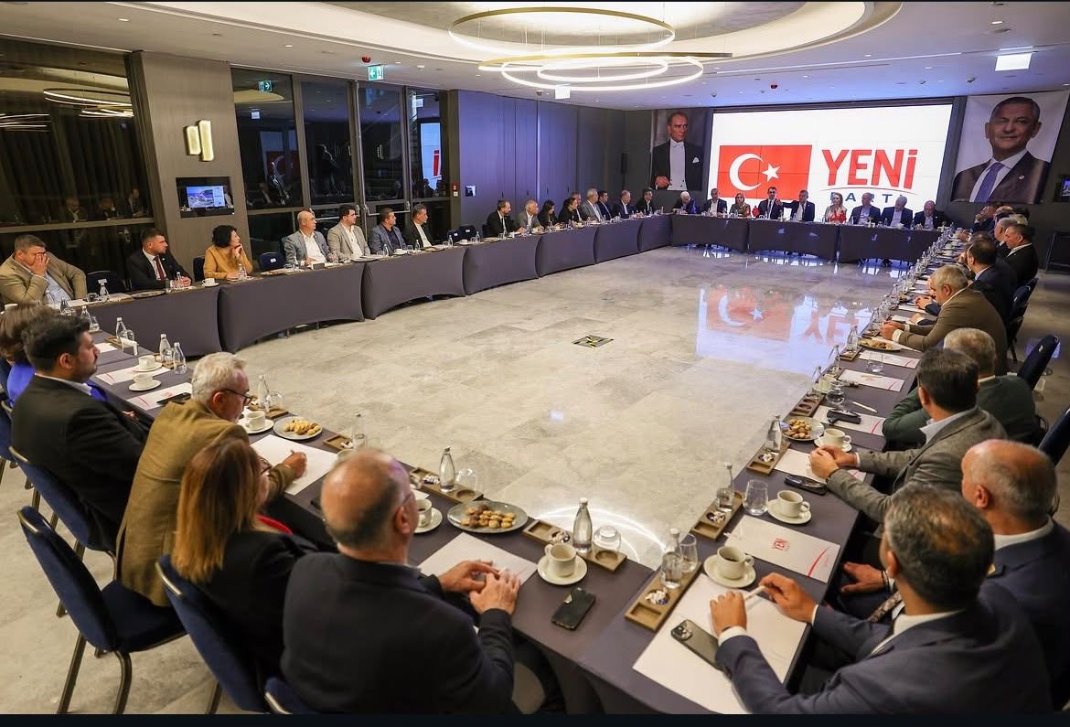 Nilüfer Çınarlı Mutlu’dan Iktidar Mesajı