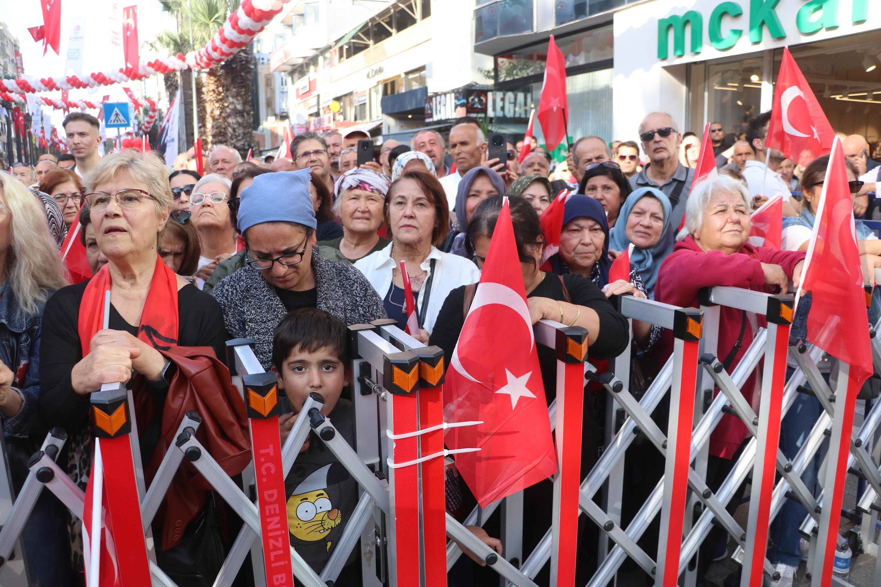 Özgür Özel’den Denizli’de Birlik Ve Üyelik Mesajı (2)