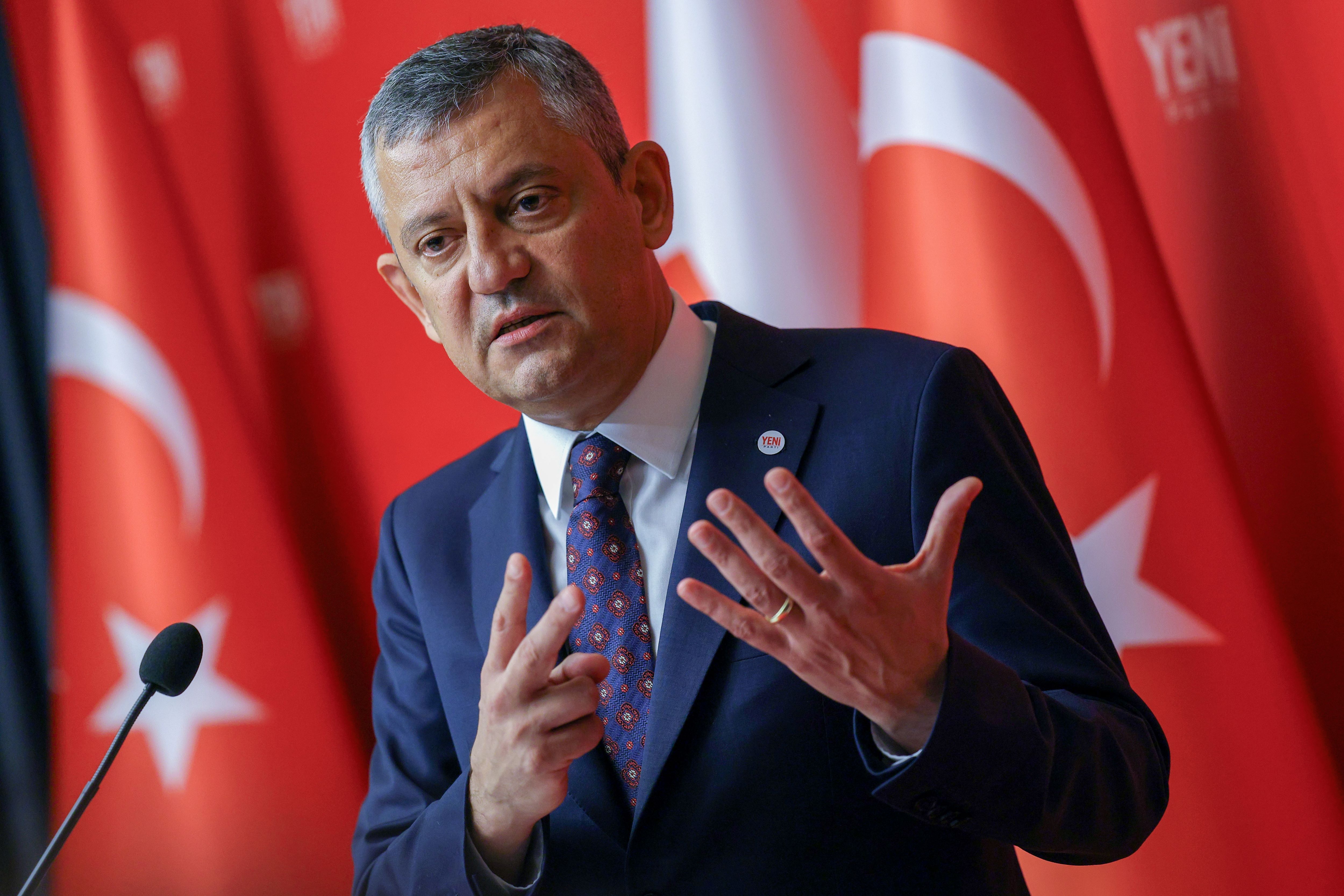 Özgür Özel’e 750 bin liralık tazminat cezası!