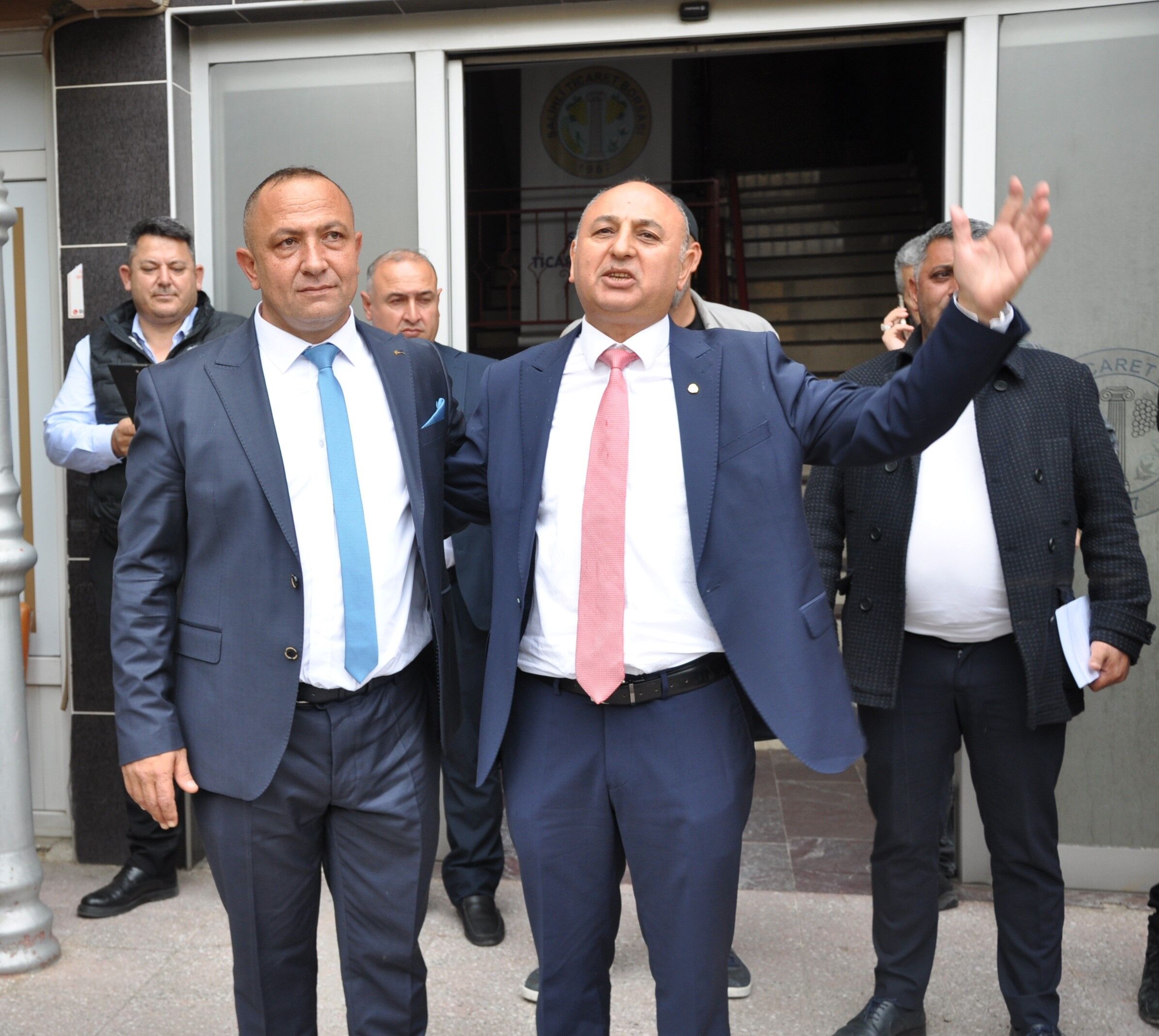 Salihli Ticaret Borsasında Aksoy Güven Tazeledi (2)