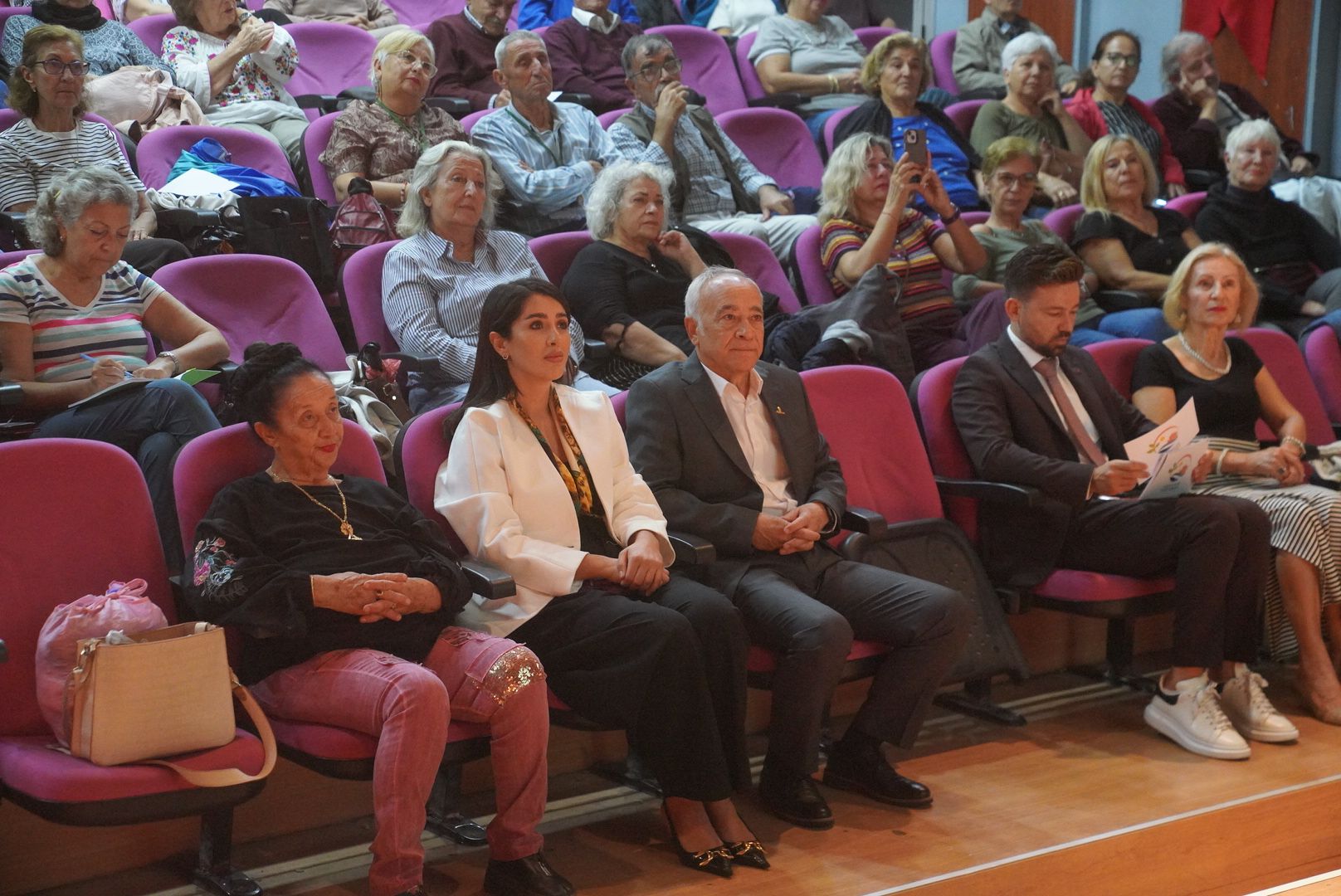 Seferihisar'da 3.Yaş Üniversitesi Başladı (4)